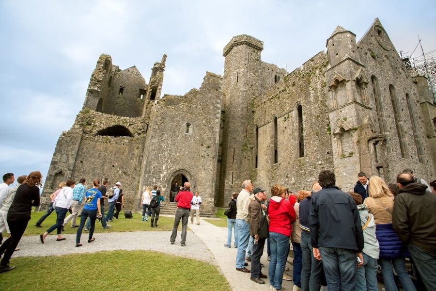 From Dublin: Blarney, Rock of Cashel and Cahir Castles Tour - Cahir Castle on the River Suir: a guided look inside a major fortress