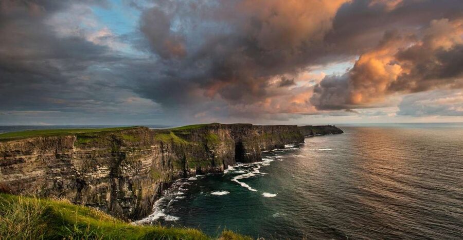 From Dublin: Galway and Cliffs of Moher Day Tour - Liscannor lunch stop: why a small village is the right pause
