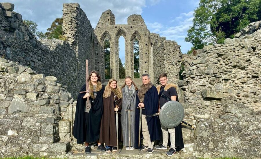 From Dublin: Game of Thrones Winterfell Locations Tour - Inch Abbey: King in the North without the throne