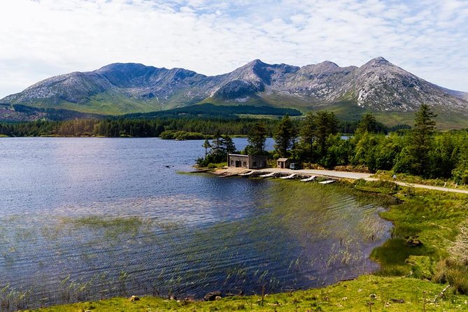 From Dublin: Kylemore Abbey, Connemara, Killary Fjord & Galway - The Drive From Dublin Toward Connemara National Park (Without the Rush)