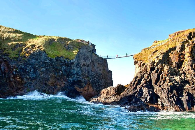 Giants Causeway, Belfast - Private Shore Excursion - Belfast highlights: history you can see in 45 minutes at the Bobby Sands Mural