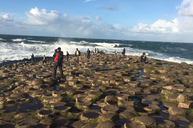Giants Causeway with Private Chauffeur Day Tour from Dublin - Price and value for up to 3 people, plus what’s included