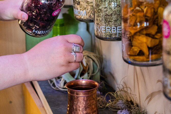 Gin School & Cocktail Masterclass in Dublin with Food - Charcuterie board lunch and cocktail tastings: the part that keeps it fun