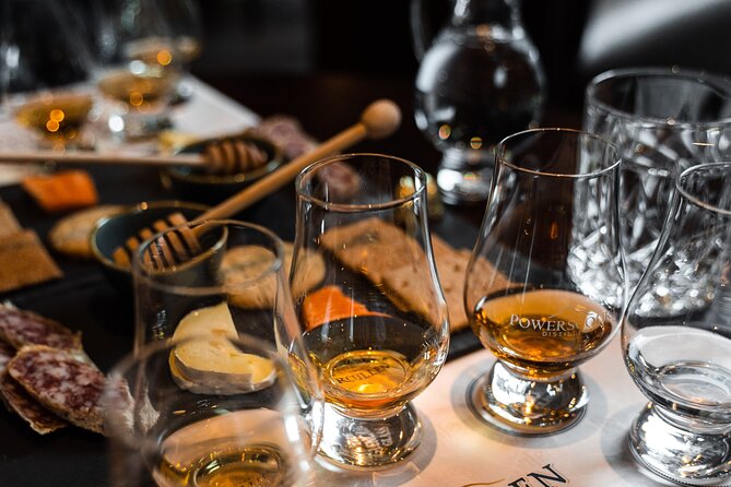 Glendalough and Powerscourt Distillery Ireland Whiskey Tour - Guinness Lake Photo Stop: The Short Moment That Makes the Drive Worth It