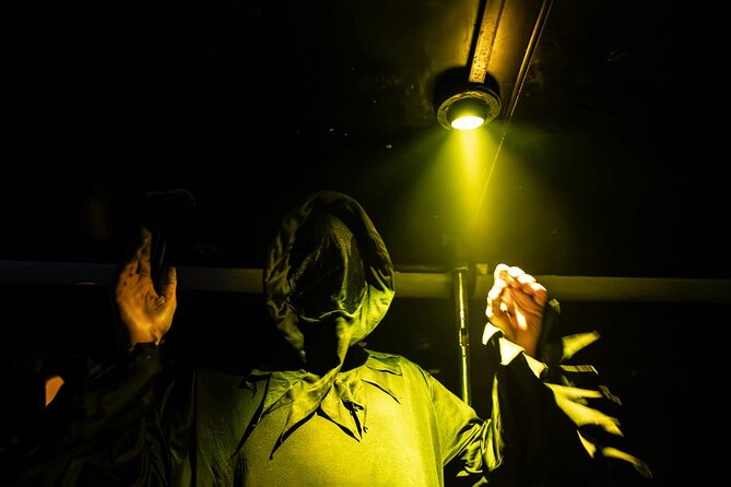 Gravedigger 2-Hour Ghost Bus Tour From Dublin - Glasnevin and Bully’s Acres: gravedigging legends at cemetery gates