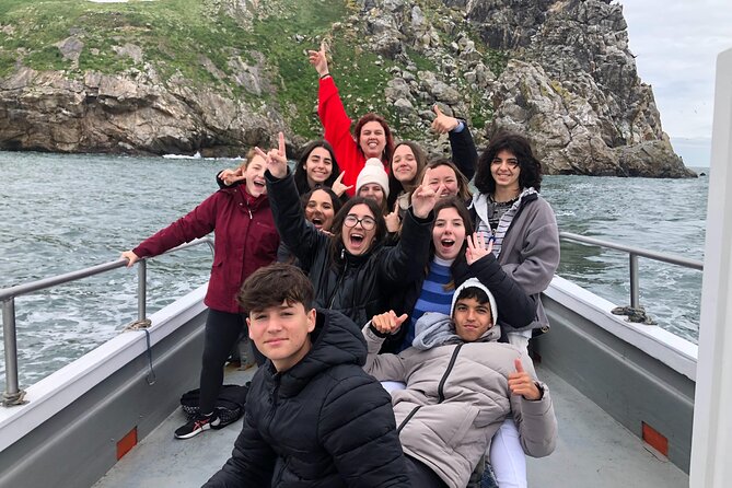 Howth Coastal Boat Tour (Ireland's Eye Ferries 50 mins trip) - The skipper’s commentary and Irish music: why it adds value