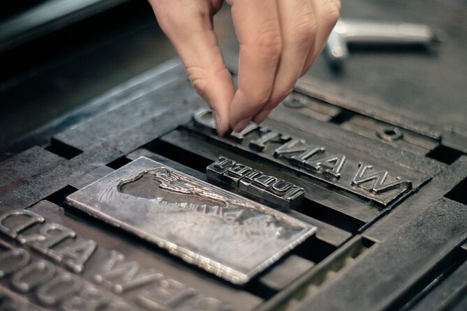 Interactive Guided Tour of Printing History - Printing in Dublin: what happens in about one hour