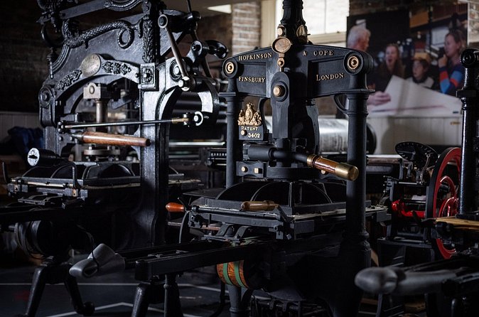 Interactive Guided Tour of Printing History - Guides, delivery, and the energy of the small group
