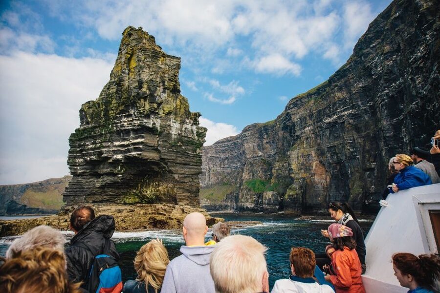 Ireland: 2 Day Wild Atlantic Way Tour - Guide quality can make or break your mood on a long bus day
