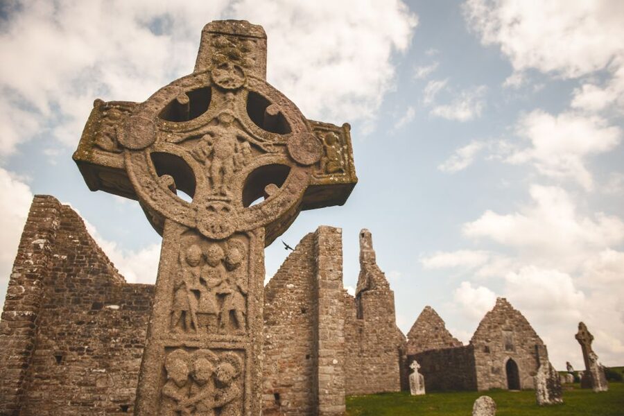 Ireland: 3-Day West Coast Explorer Tour - Galway Base for Two Nights: Good Town Energy, Small-Property Reality