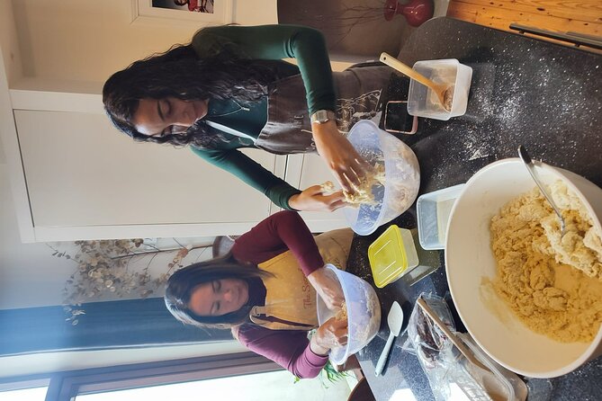 Irish Baking Class: Granny's Apple Cake, Traditional Scones - A Victorian Dublin Kitchen With Emily Lavelle as Your Teacher