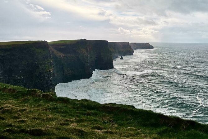 Luxury Private Day Tour to the Cliffs of Moher - The Burren UNESCO Geopark: Limestone Country in a Short Time