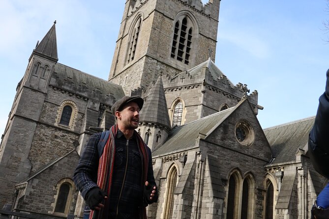 Macabre, Ghostly & Bloody Walking Tour - Stop by stop: eight Dublin landmarks with eight different flavors of macabre