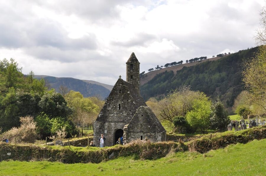 Personal Tour from Dublin: Wicklow, Glendalough, Powerscourt - The drive to lunch near Glendalough: keep your energy up