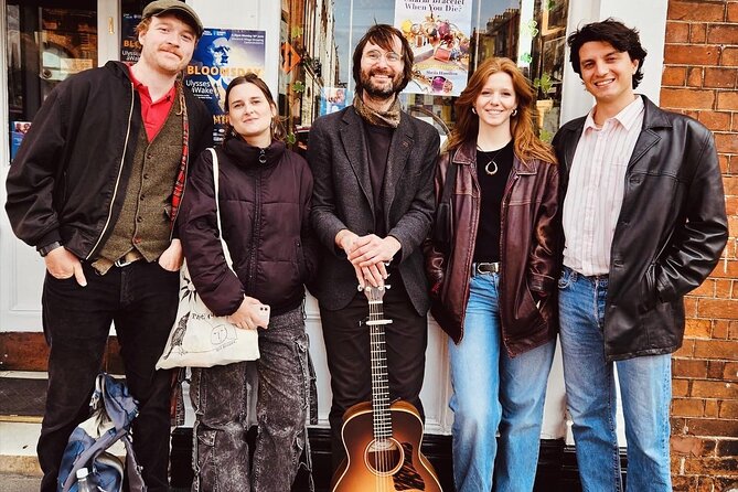 Poetry and Music Stroll Dublin - Who should book this stroll