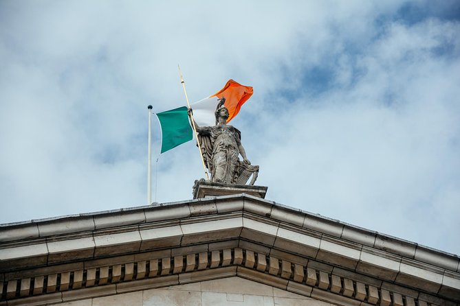 PRIVATE Dublin Kickstart Tour With a Local PRIVATE Guide - Walking Comfort: How to Prepare