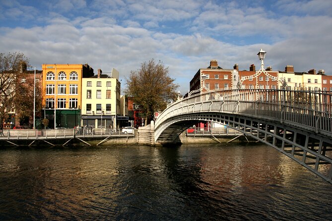 Private Guided Tour of Dublin in French - Meeting at the Spire: The Easiest Starting Point in North City