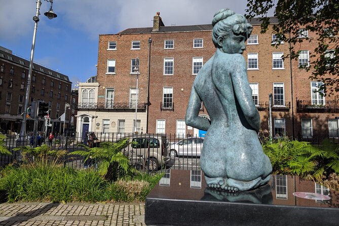 Private Guided Tour of Dublin in French - Trinity College Dublin: A Short Outside Stop With Big Reputation