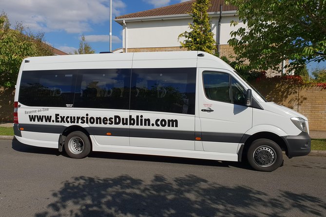 Private tour to the Cliffs of Moher guided in Spanish - Driving the Wild Atlantic Way: why the ride is part of the experience