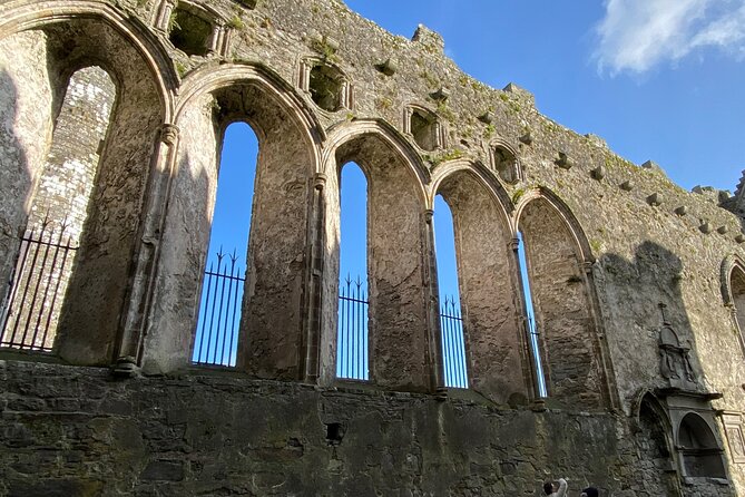 Rock of Cashel Cahir Castle Private Day Tour from Dublin w/picnic - Stop 1: Rock of Cashel and Cormac’s Chapel (the medieval skyline moment)