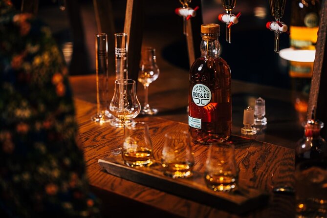 Roe & Co Distillery Experiences - The Whiskey Old Fashioned lesson: where the class turns useful