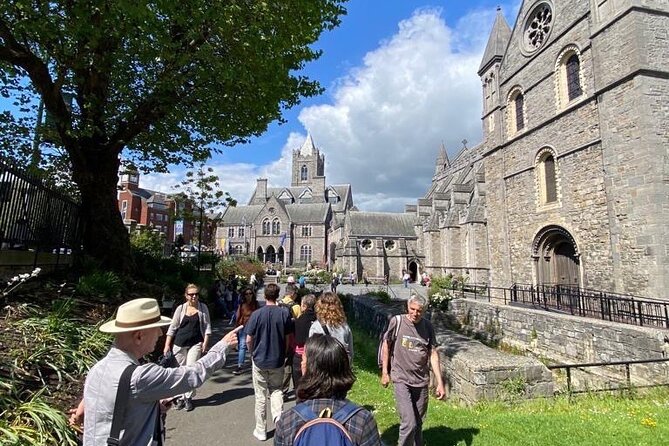 Small Group-Dublin Walking Tours - Christ Church Cathedral and Handel’s Messiah premiere connection