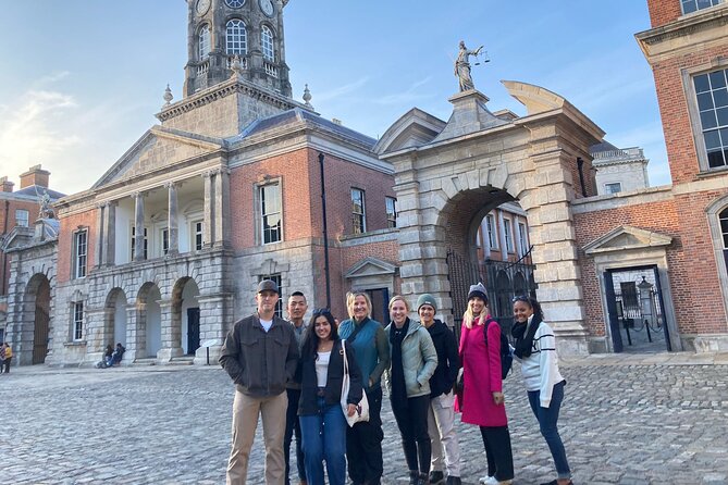 St Patrick's Cathedral, Book of Kells and Dublin Castle Tour - Molly Malone Statue Stop: The Song That People Still Sing