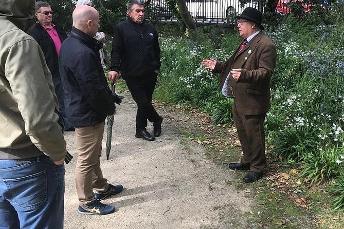 Walking tour in Merrion Square Park - Dublin Rogues Tour - What you’ll actually see and learn, stop by stop